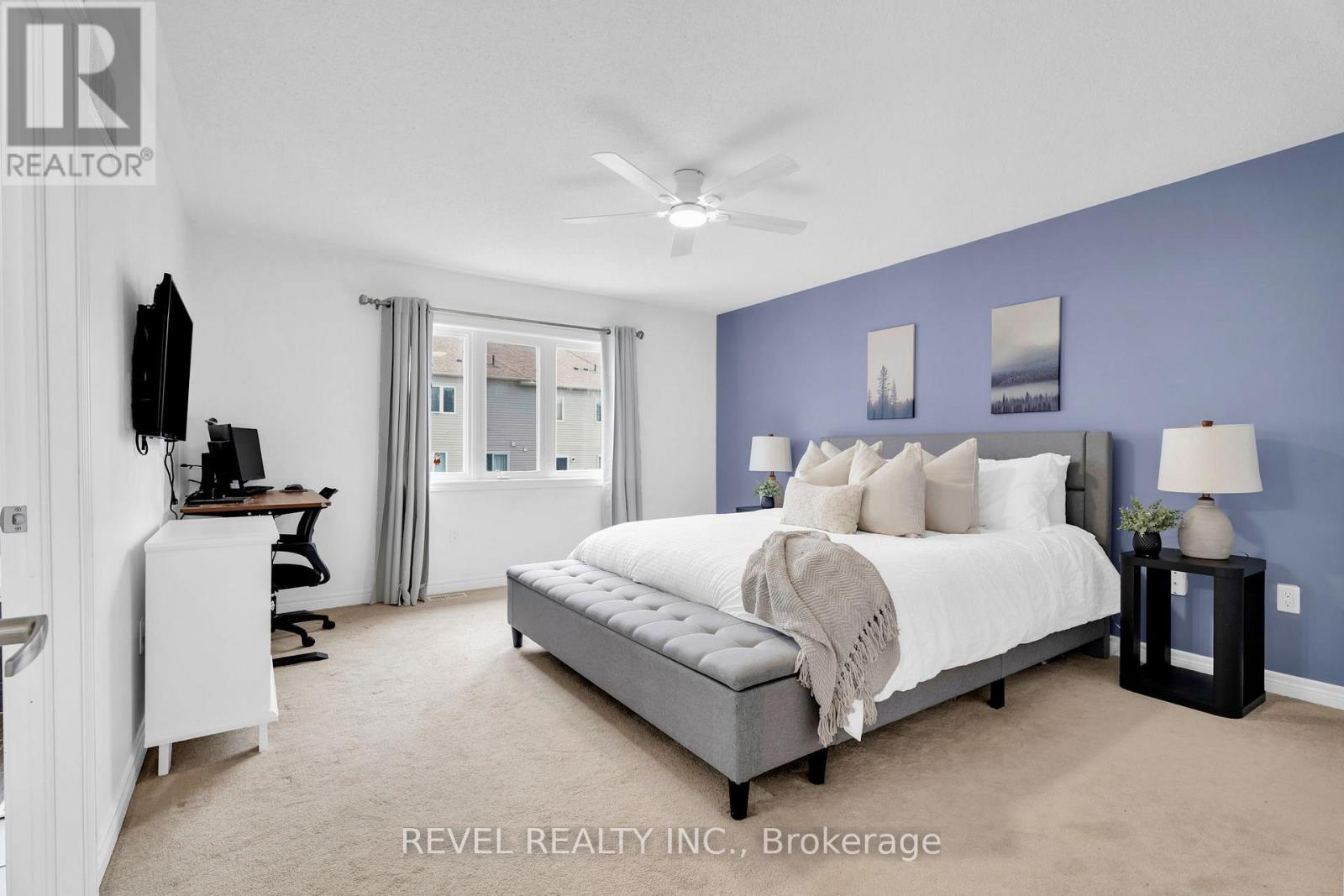824 COOK CRESCENT - 20