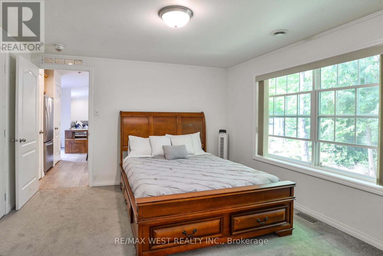1160 BUTTERFLY ROAD - 11