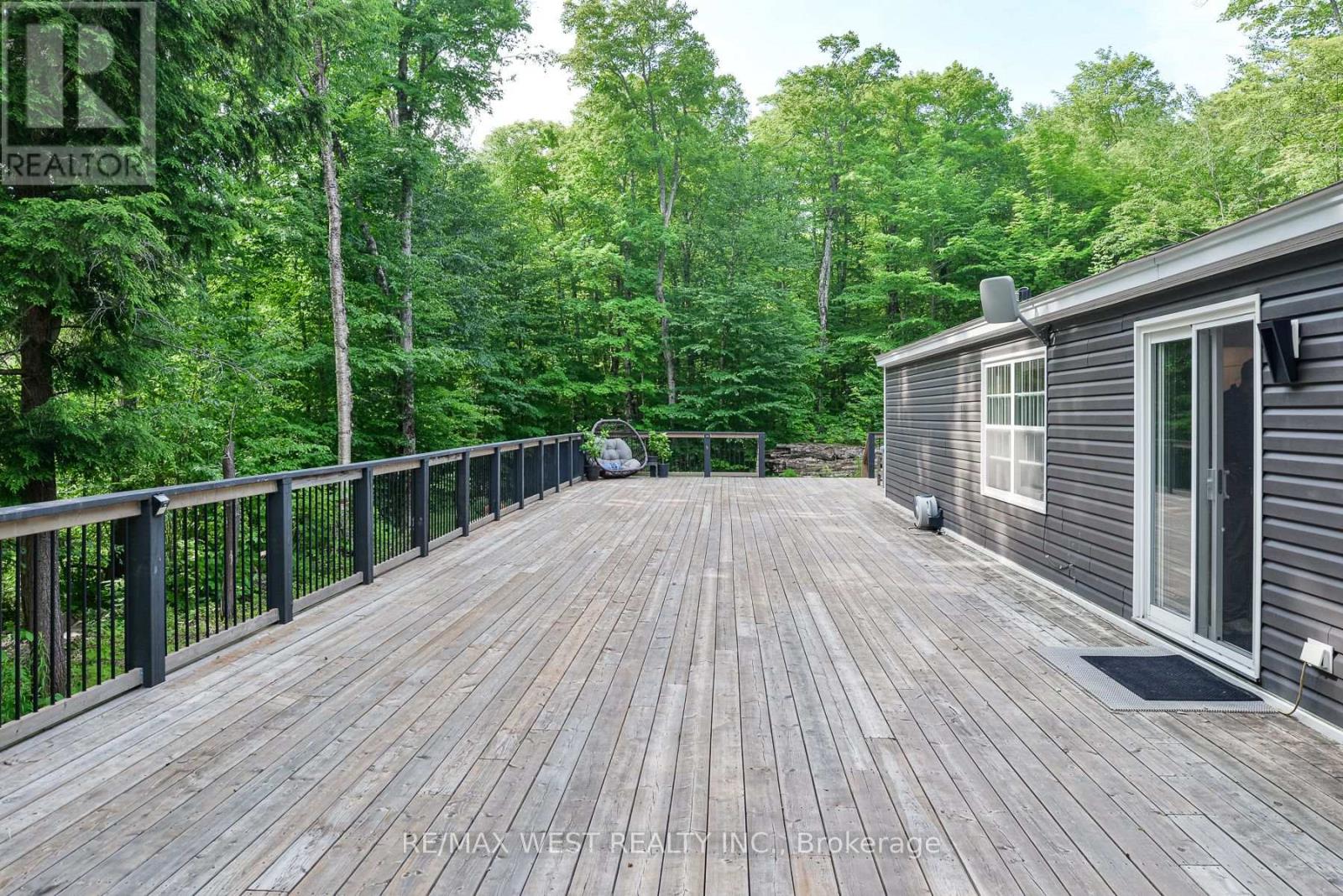 1160 BUTTERFLY ROAD - 16