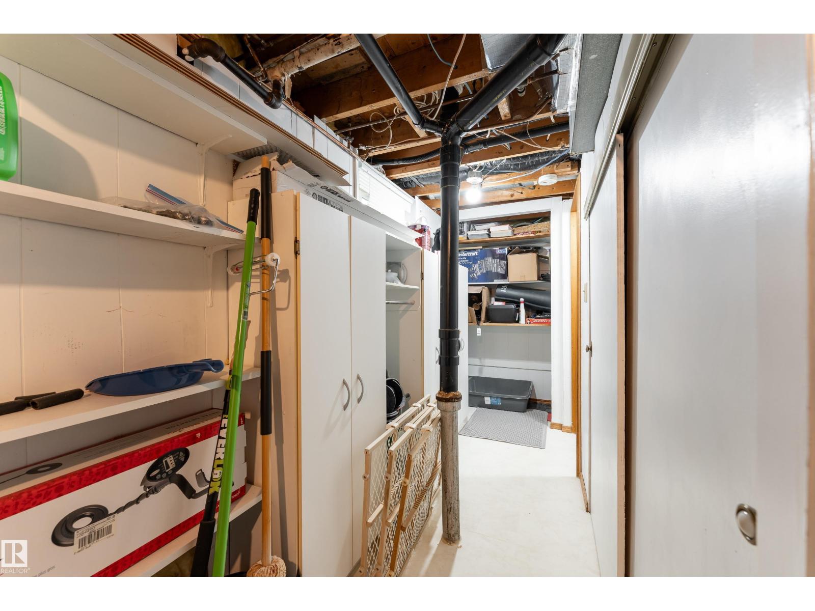 4517 54 AV — photo 24