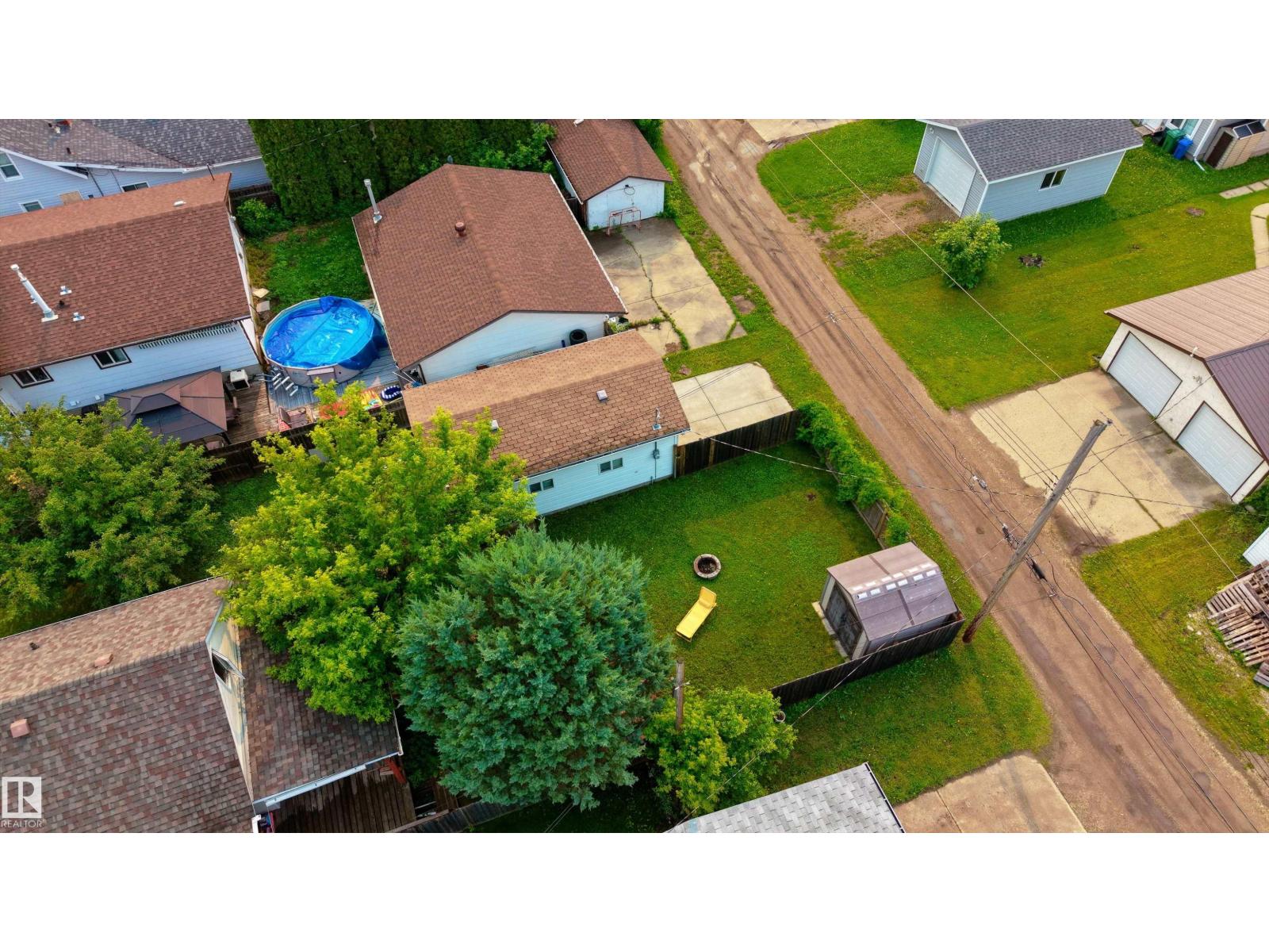 4517 54 AV — photo 39