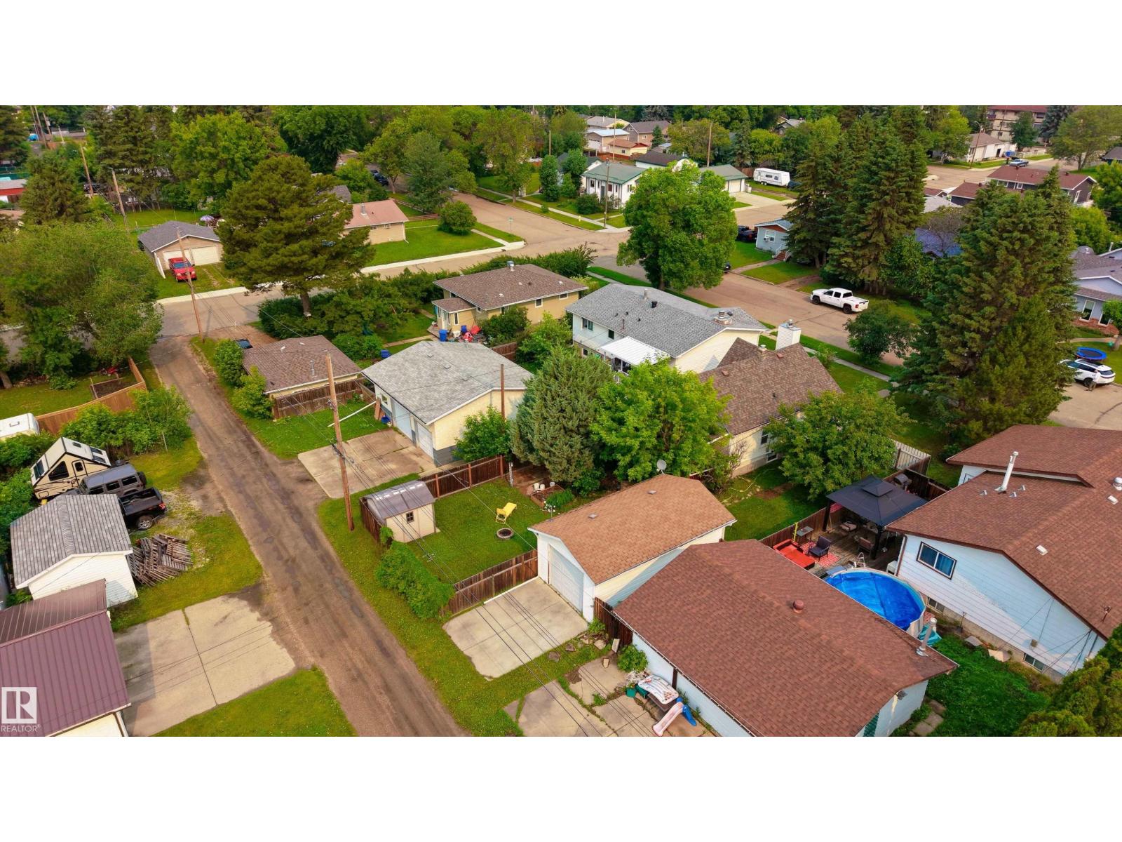 4517 54 AV — photo 41