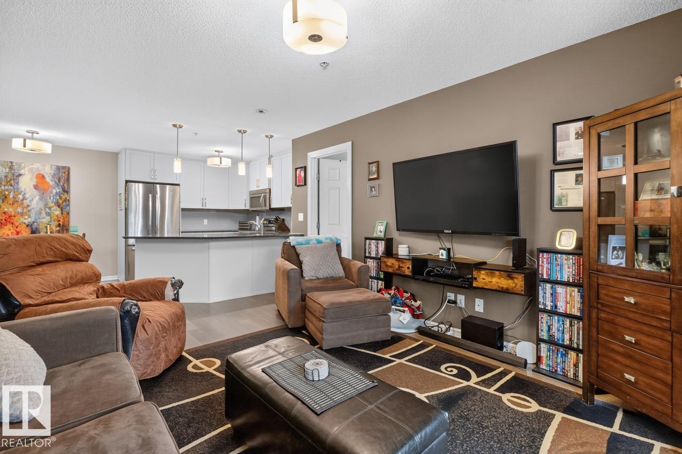 #103 2203 44 AV NW - 12