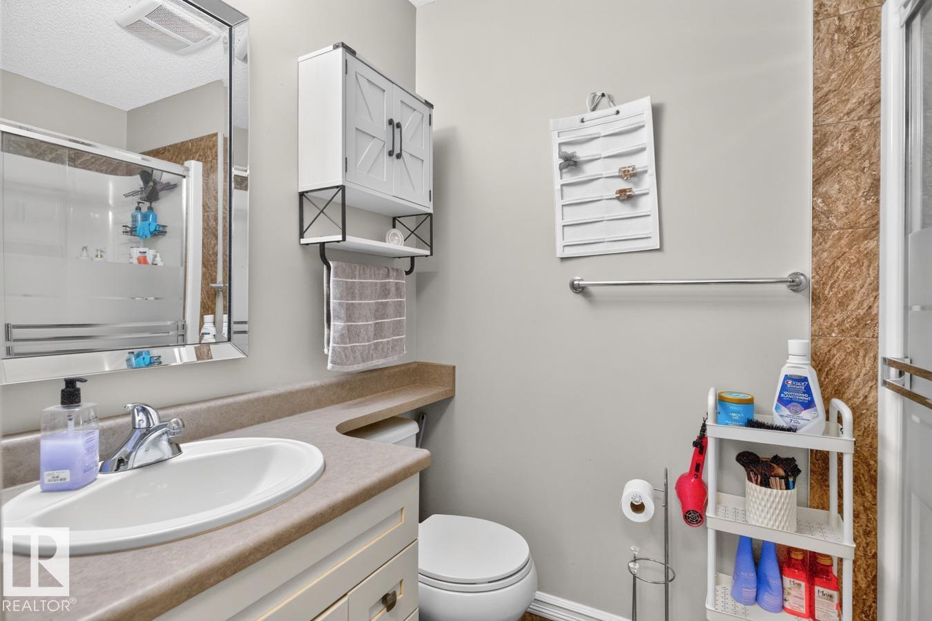 #103 2203 44 AV NW - 16