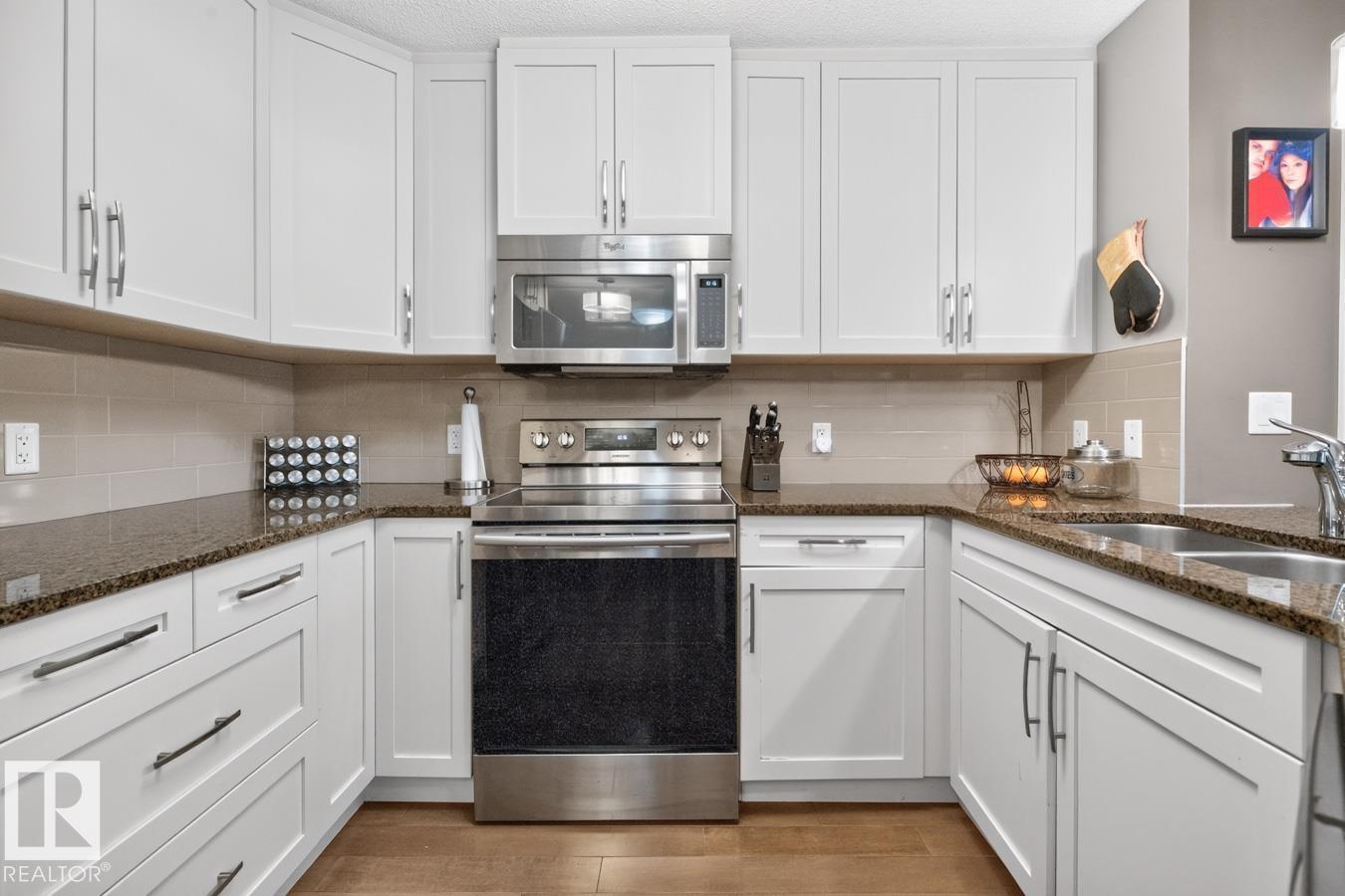 #103 2203 44 AV NW - 9