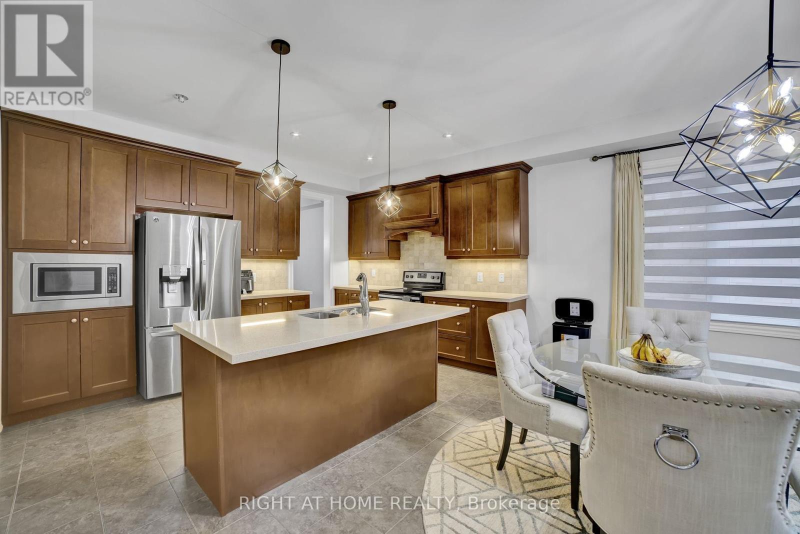 288 RAYMOND ROAD - 20