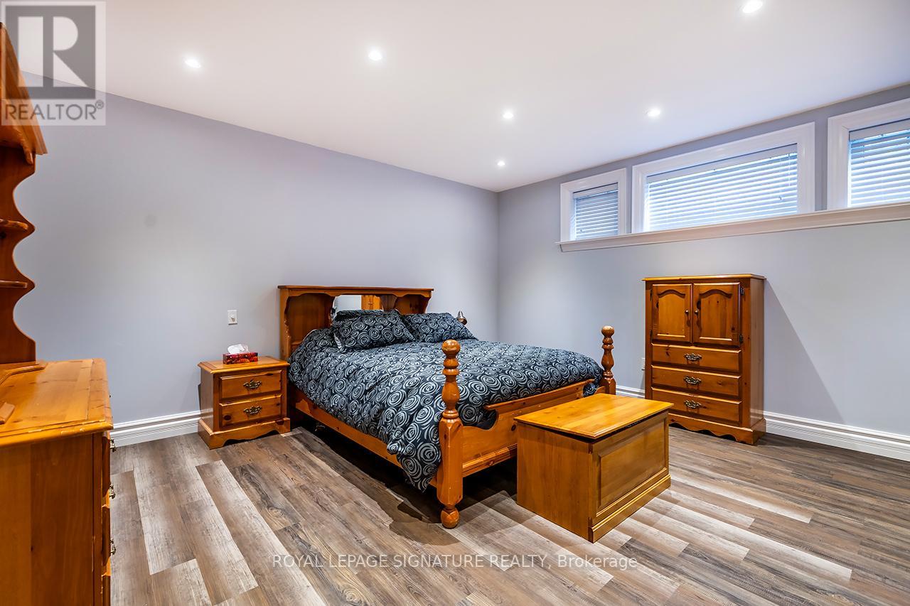1524 WESTVIEW CRESCENT - 47