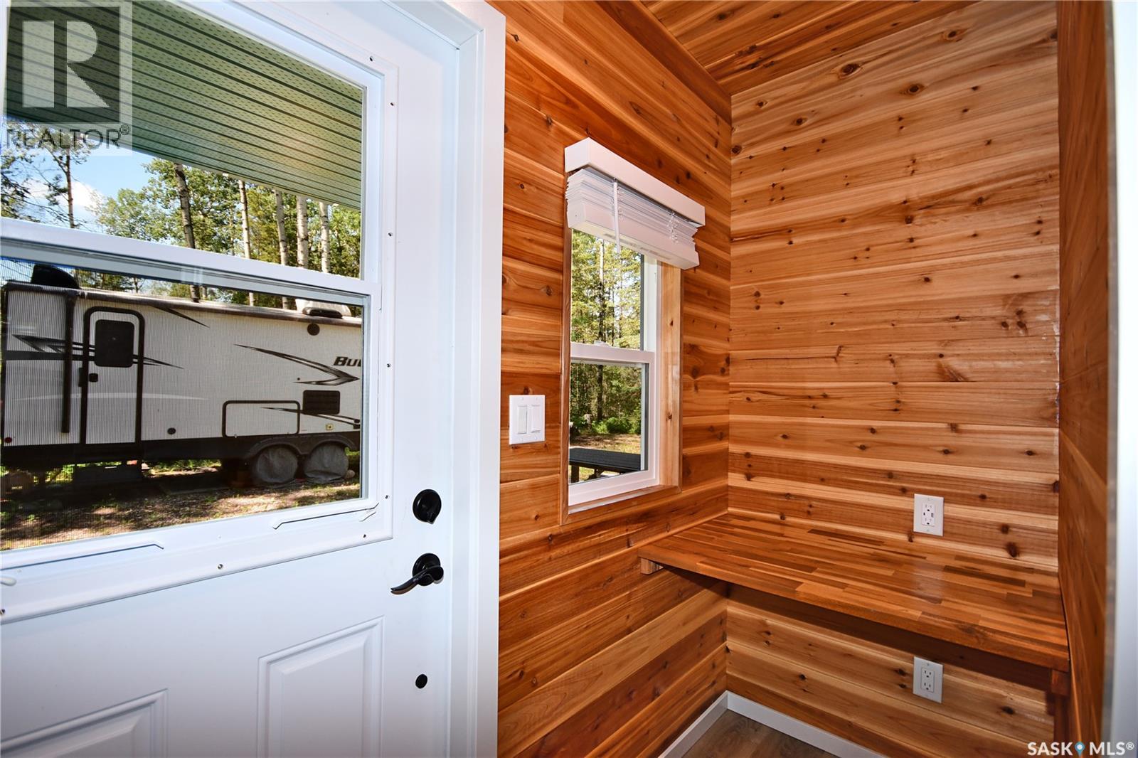 13 Lakeshore DRIVE — photo 9