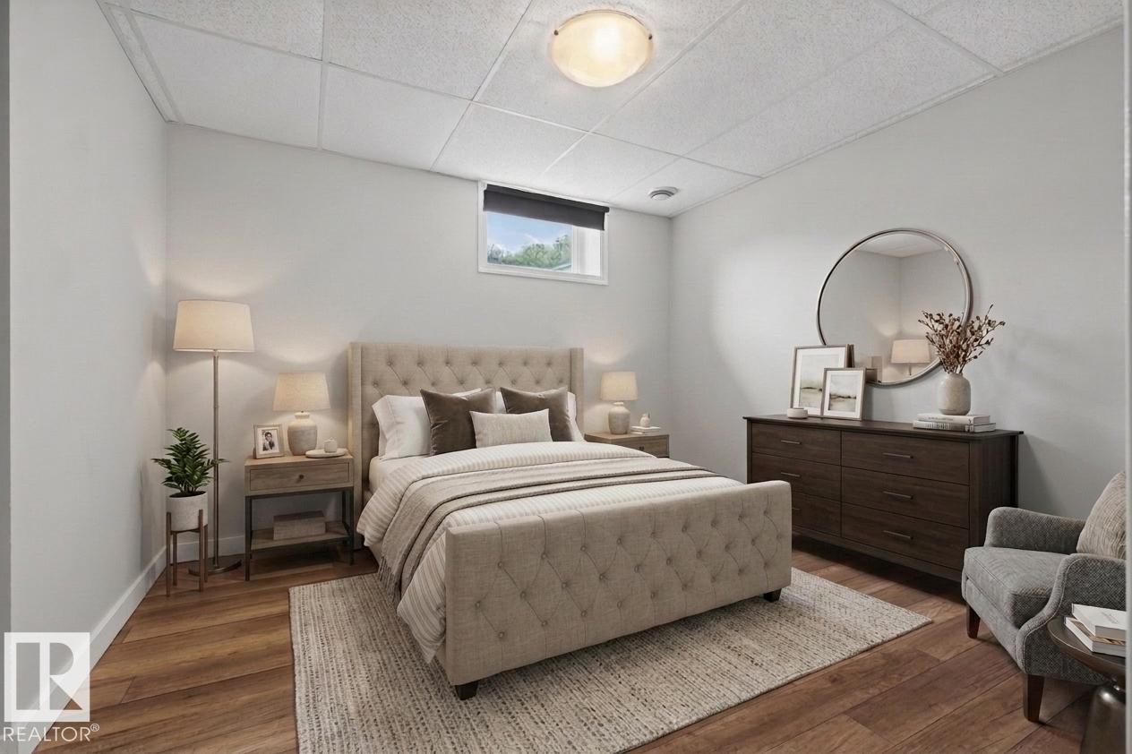 10316 77 ST NW - 28