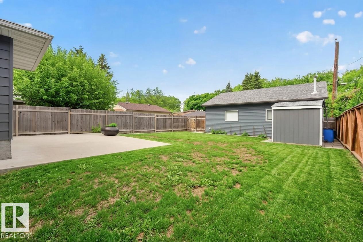 10316 77 ST NW - 45