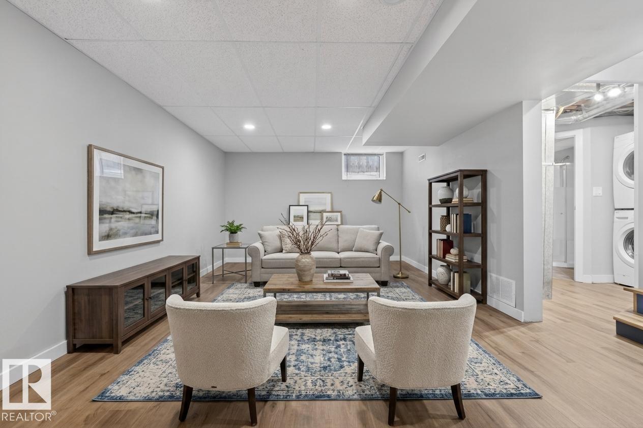10316 77 ST NW - 25