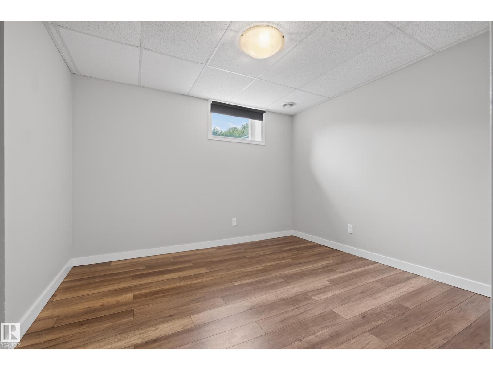 10316 77 ST NW - 27
