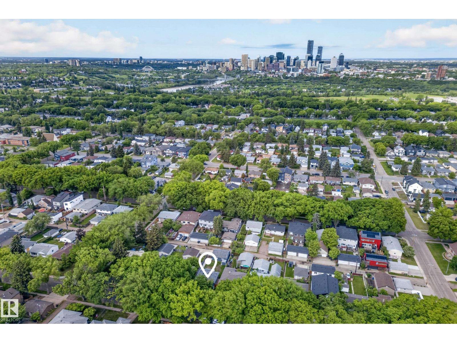 10316 77 ST NW - 50
