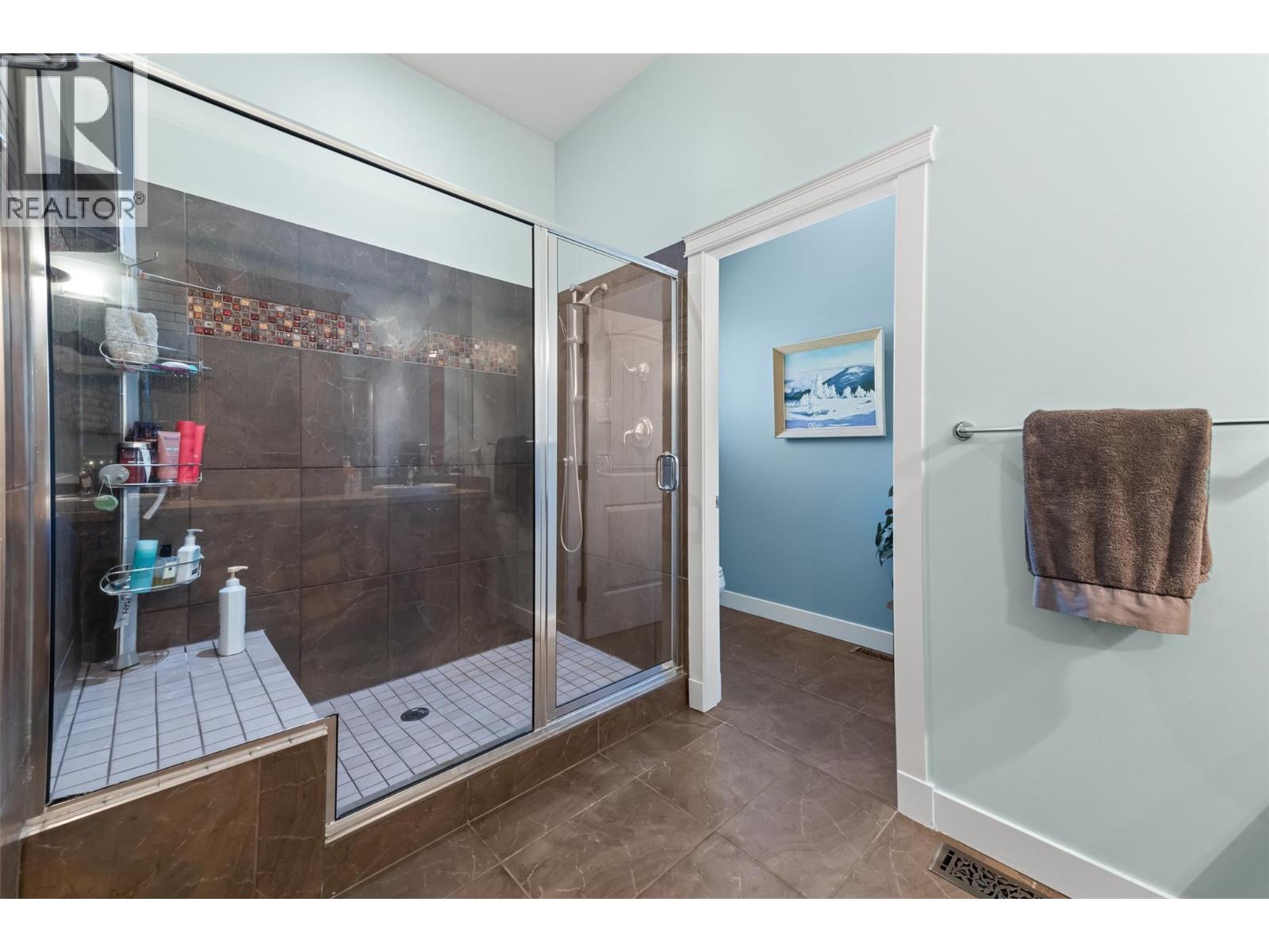 1576 HOLDEN Road - 13