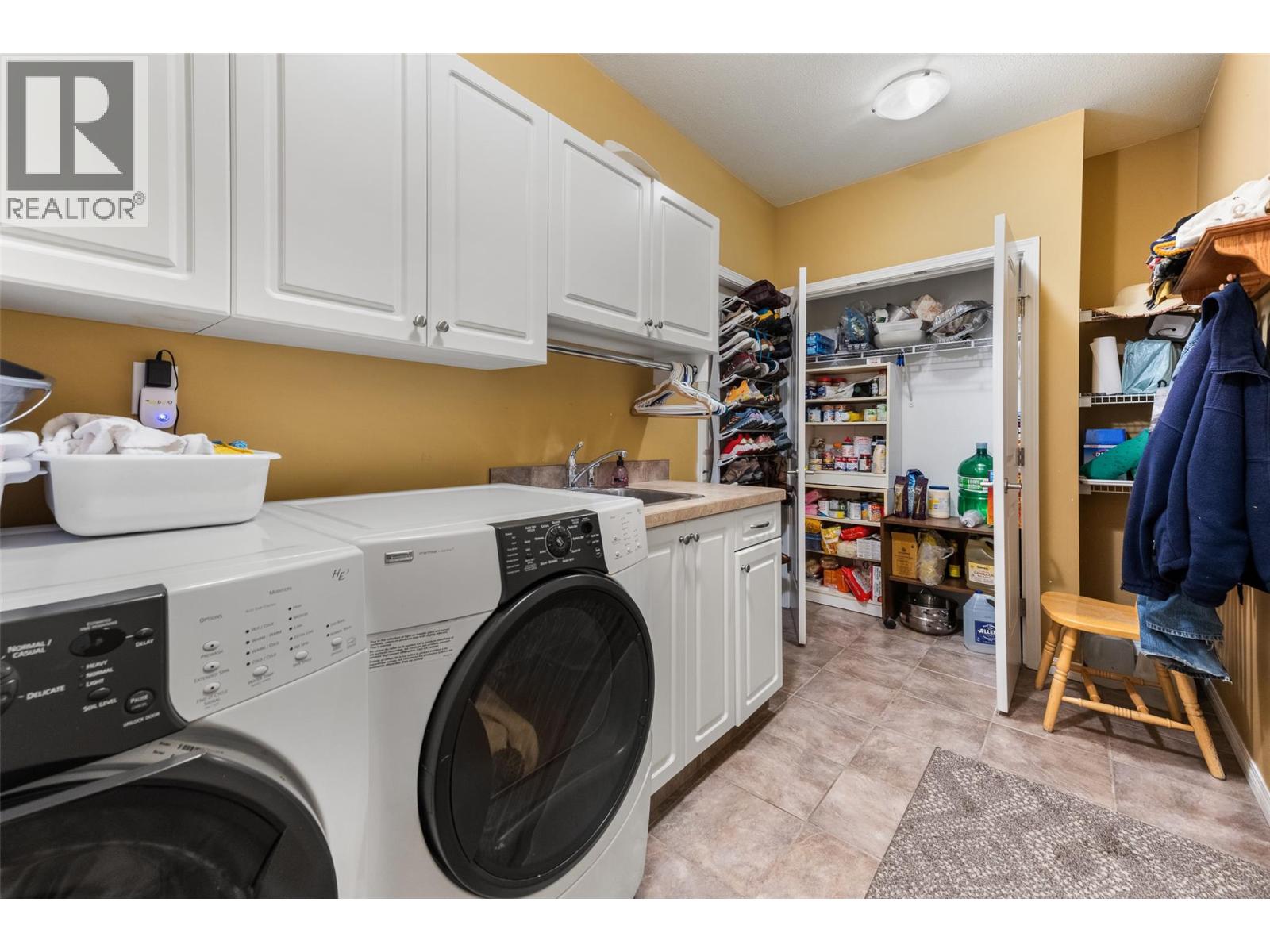 1576 HOLDEN Road - 25