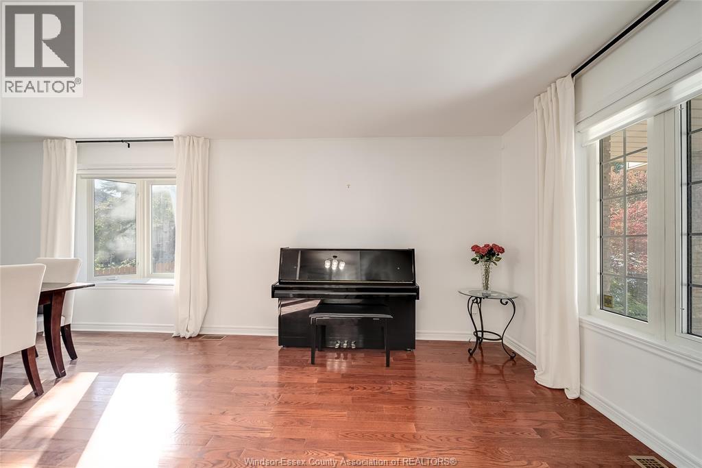 5023 SOUTHWOOD LAKES BOULEVARD - 16
