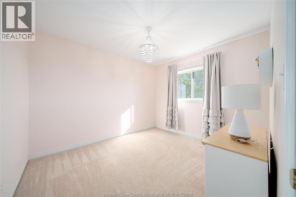 5023 SOUTHWOOD LAKES BOULEVARD - 29
