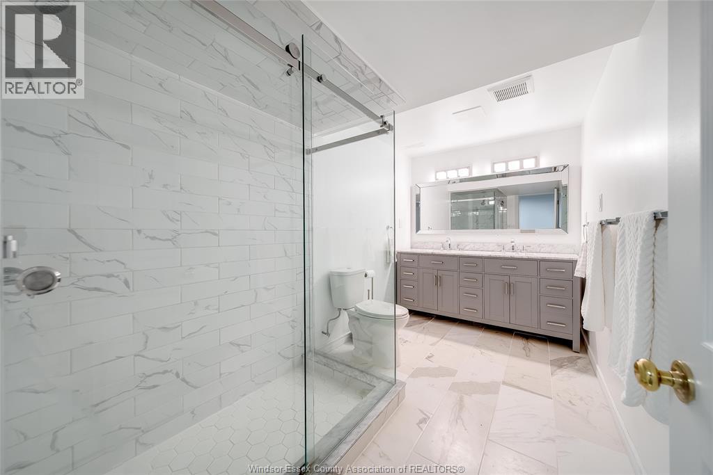 5023 SOUTHWOOD LAKES BOULEVARD - 38
