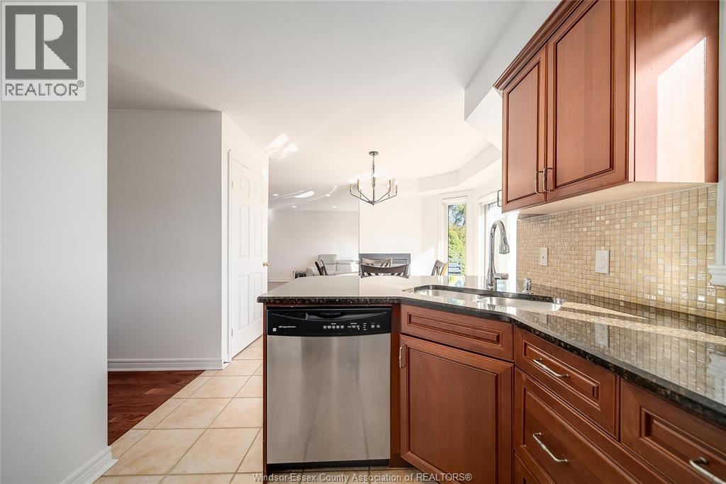 5023 SOUTHWOOD LAKES BOULEVARD - 9