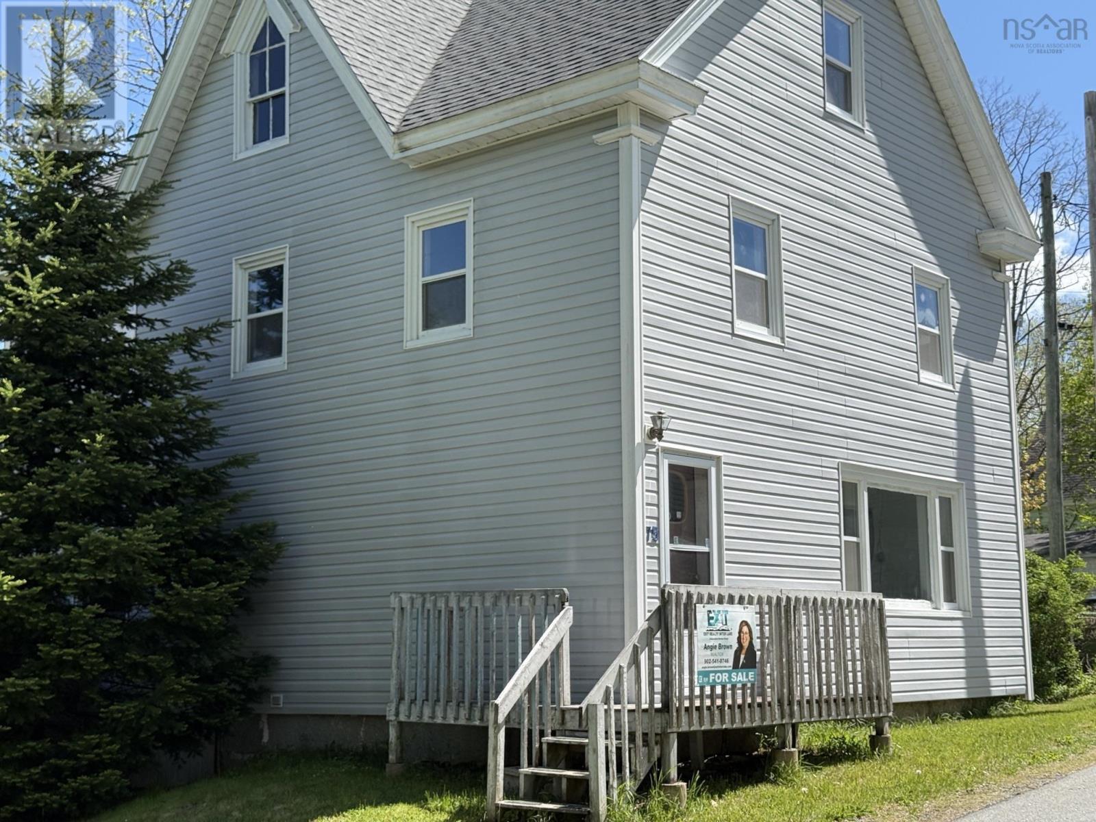 75 Cove Road - 1