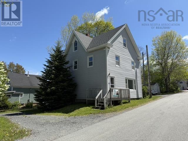 75 Cove Road - 18
