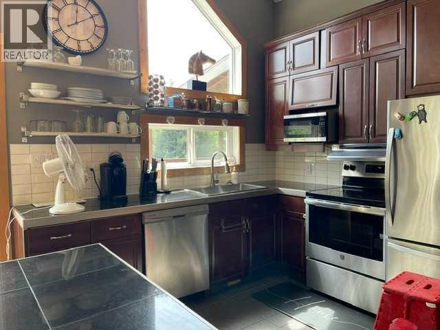 18 Sandpiper Estates - 16