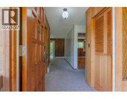 Living room - 5526 Grandview Rd, Port Alberni, BC V9Y8H5 Photo 16