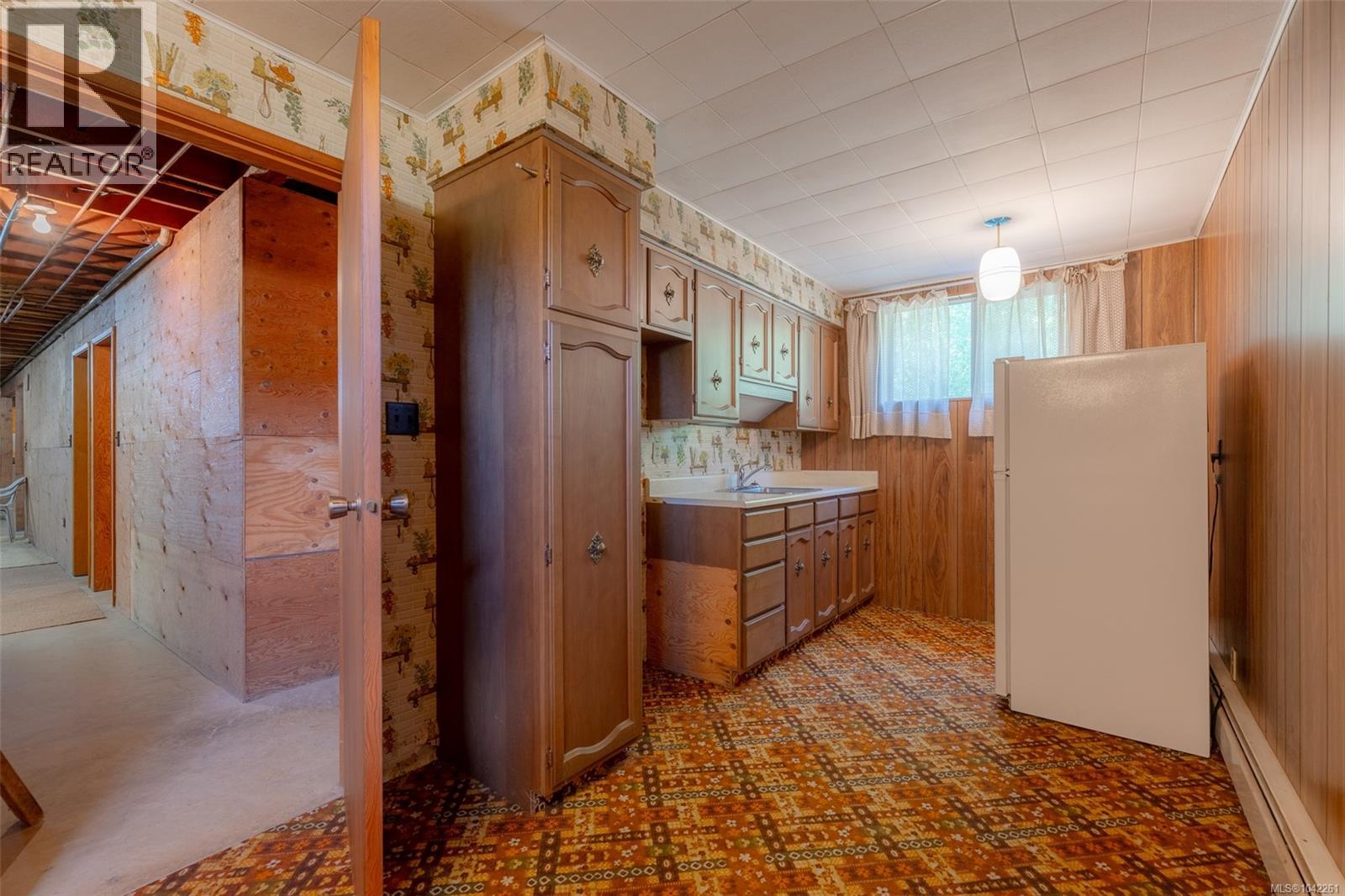 5526 Grandview Rd, Port Alberni