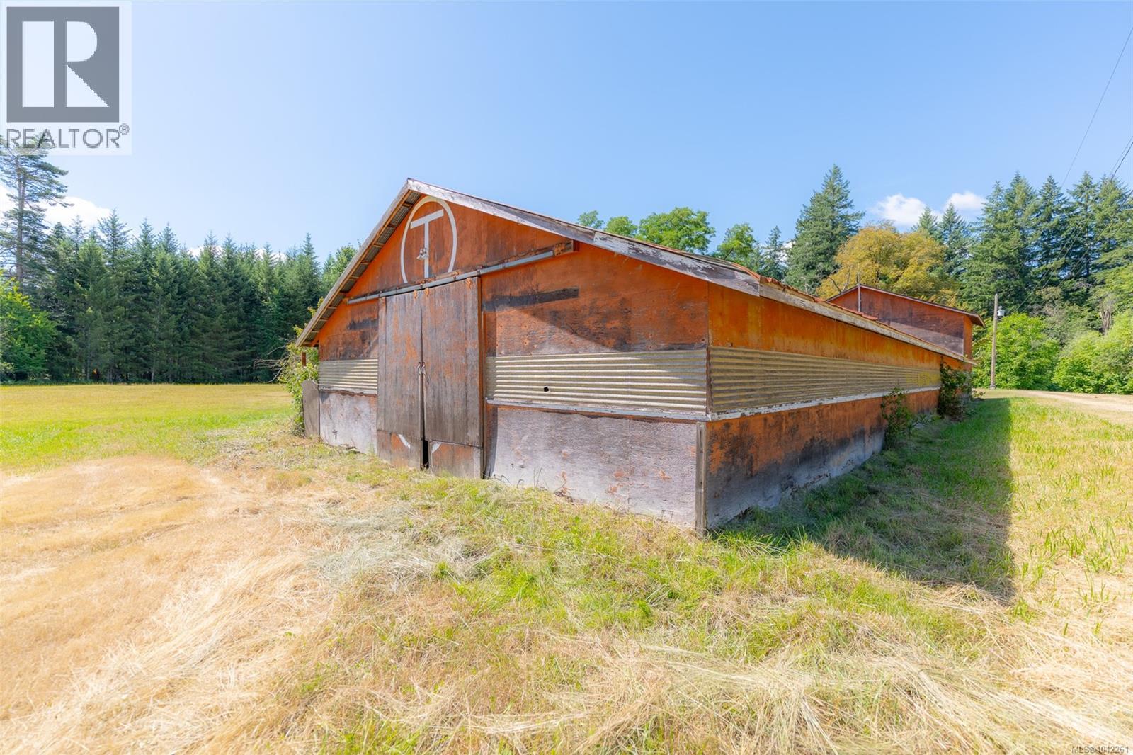 5526 Grandview Rd - 82