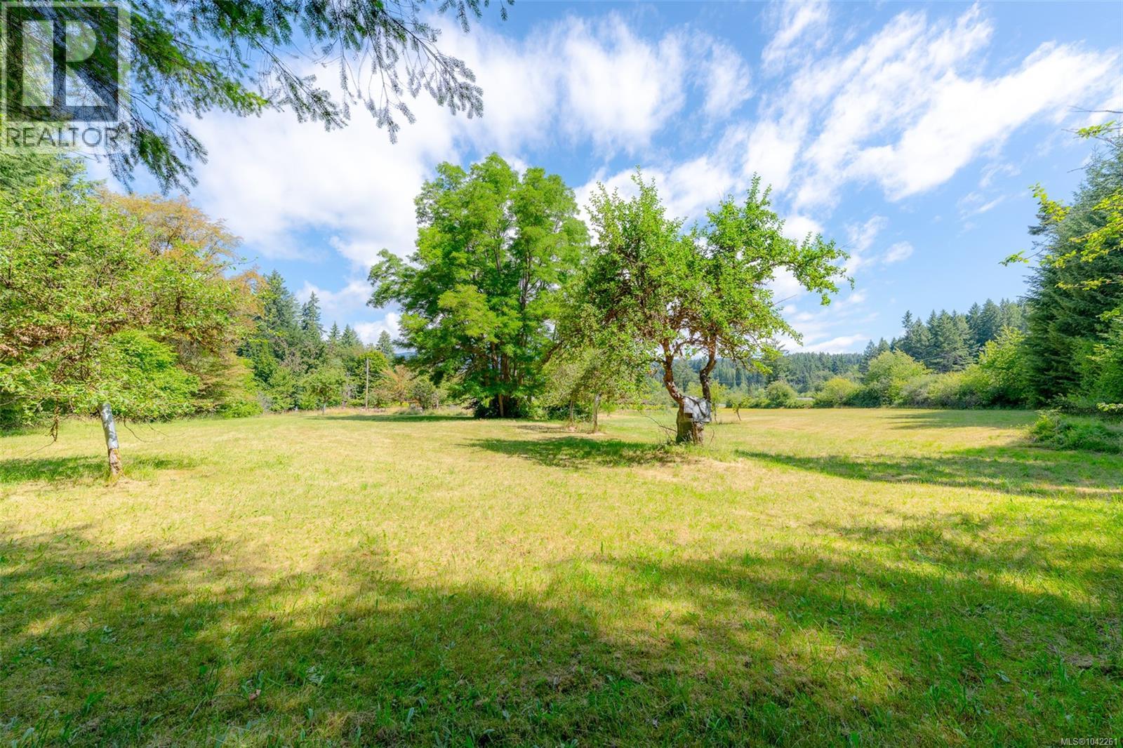 5526 Grandview Rd - 93