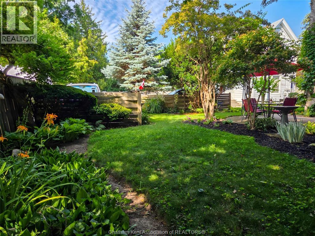 454 King STREET West - 12