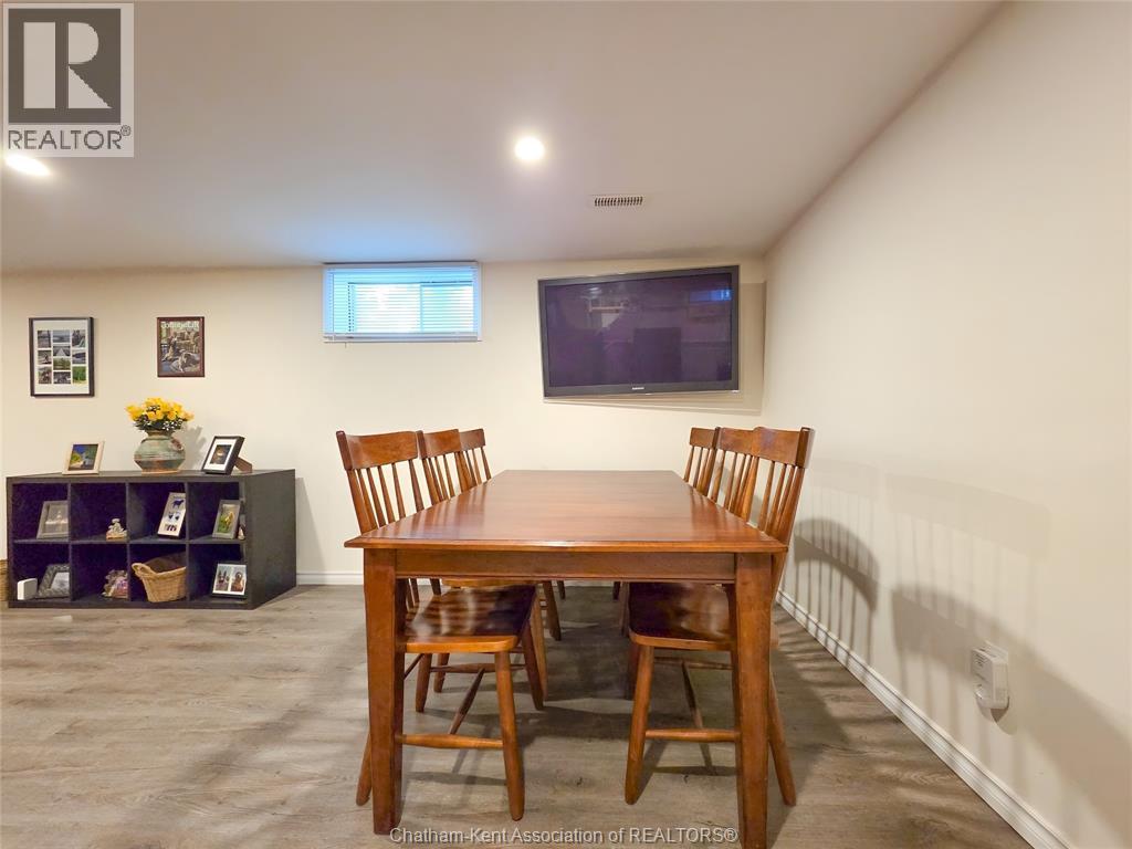 454 King STREET West - 43