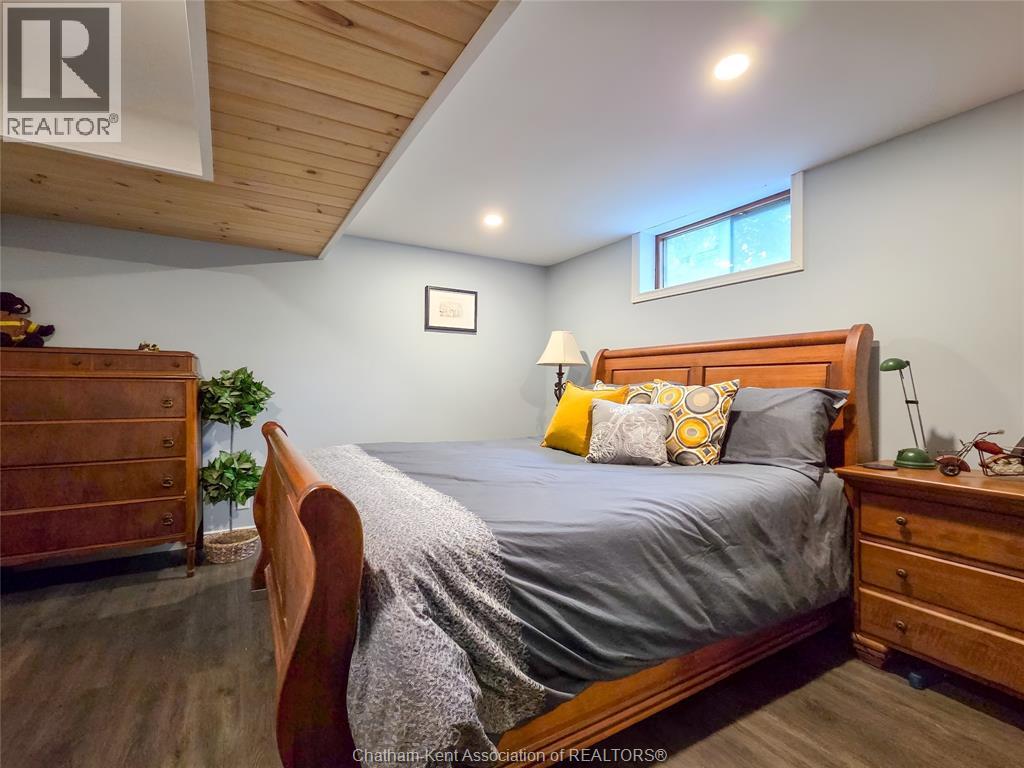 454 King STREET West - 48