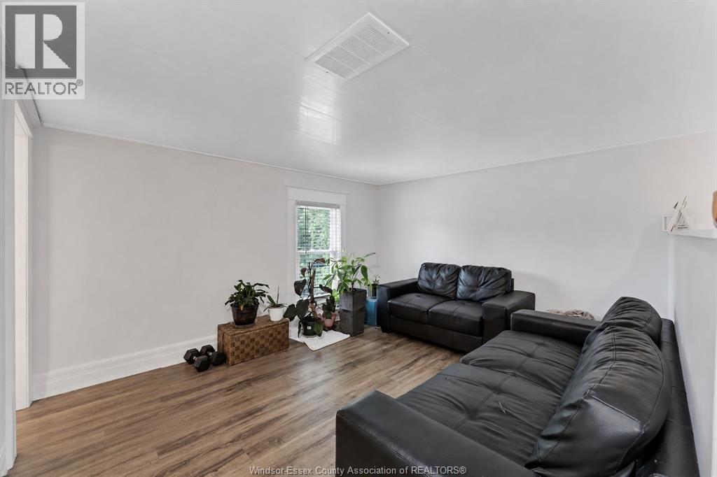 58 MARLBOROUGH STREET East - 39