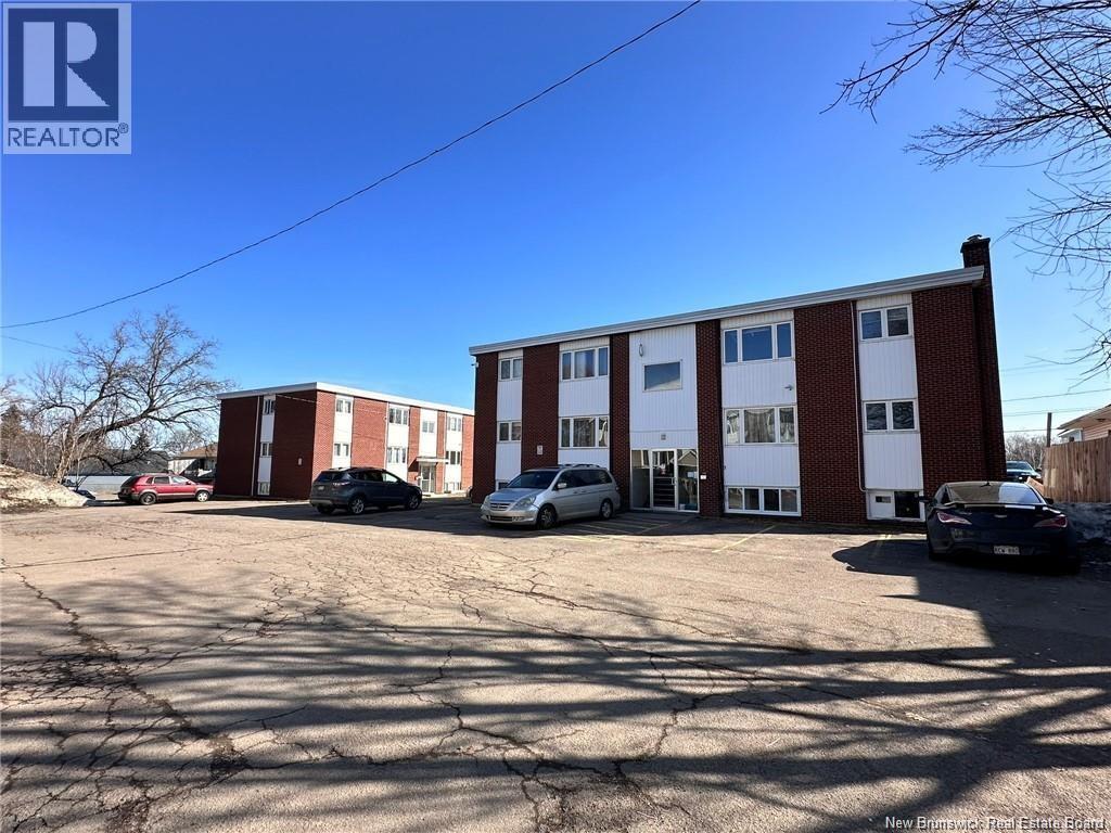 139 Elmwood Drive - 4