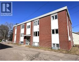 139 Elmwood Drive, Moncton, NB E1A1X2 Photo 10