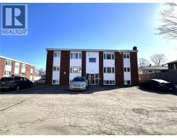 139 Elmwood Drive, photo 5
