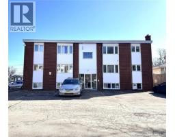 139 Elmwood Drive, Moncton, NB E1A1X2 Photo 6