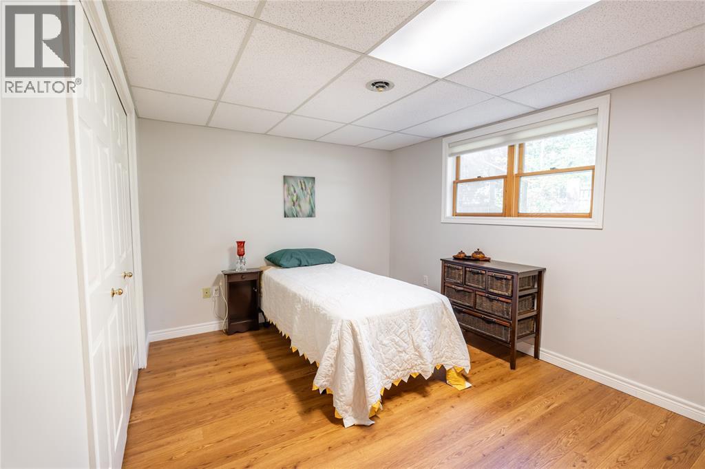 9952 POWELL ROAD - 21