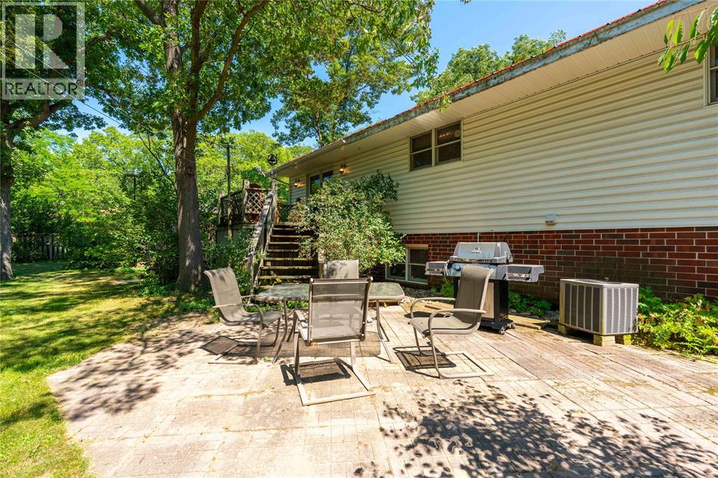 9952 POWELL ROAD - 29