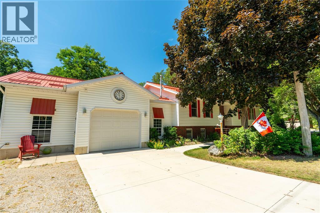 9952 POWELL ROAD - 3