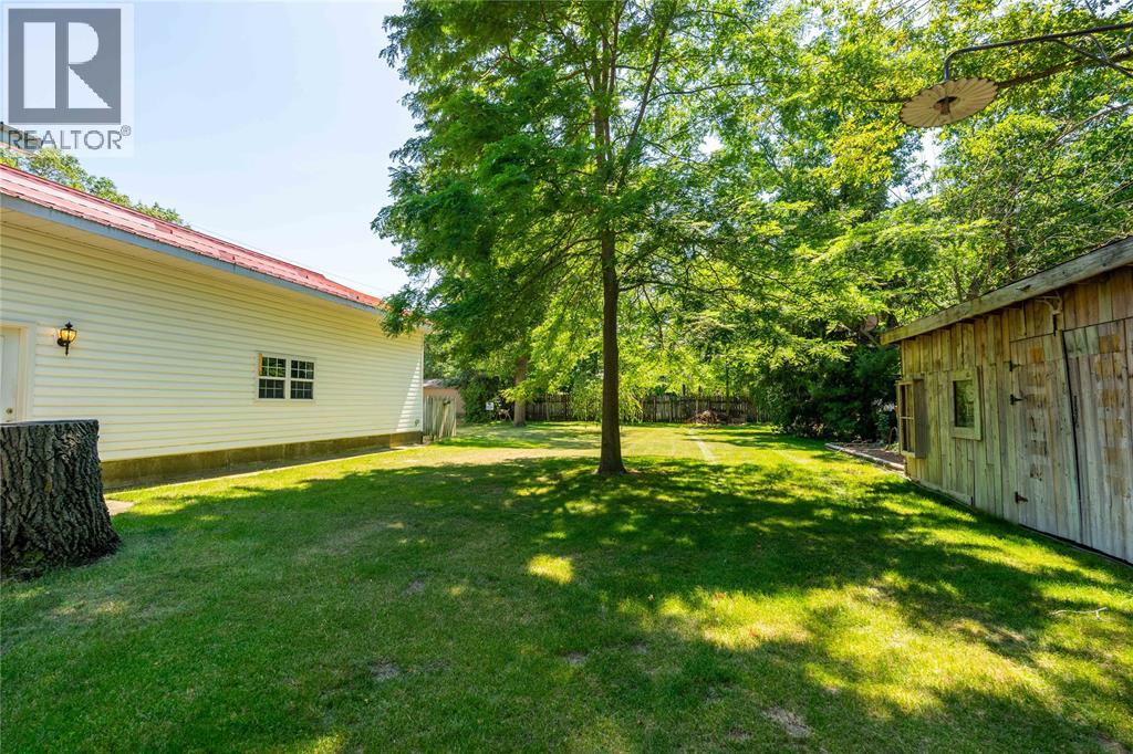 9952 POWELL ROAD - 32