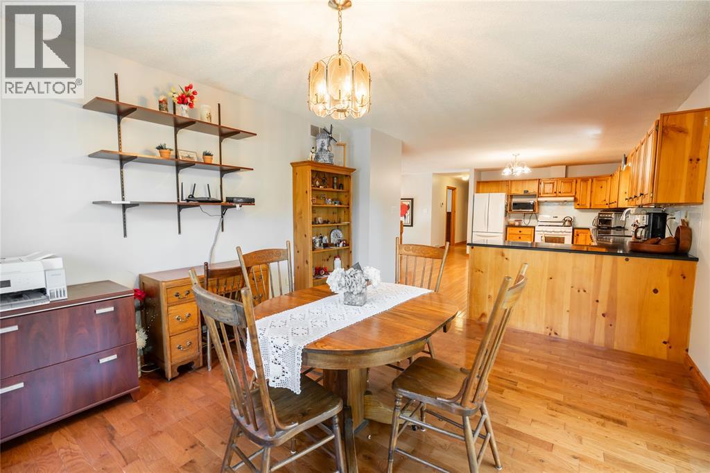 9952 POWELL ROAD - 9