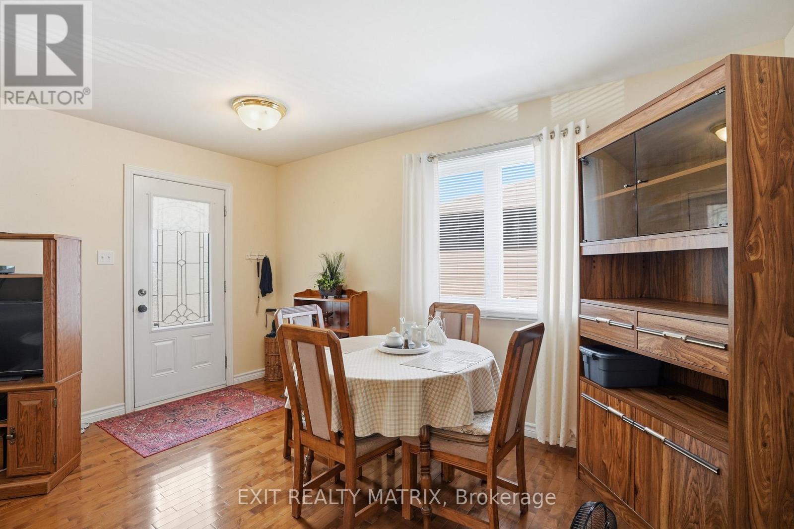 311 NELSON STREET - 12