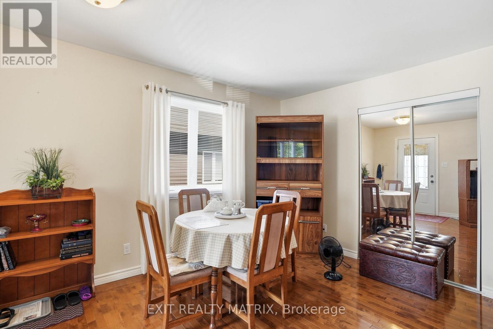 311 NELSON STREET - 13