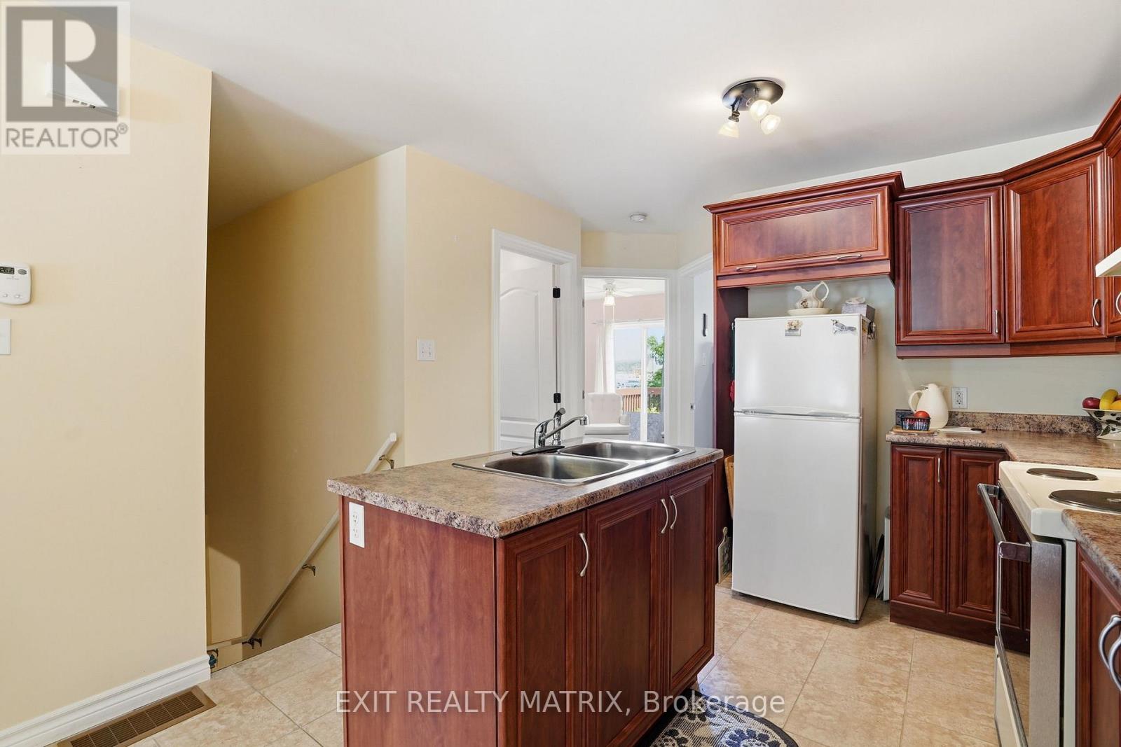 311 NELSON STREET - 18