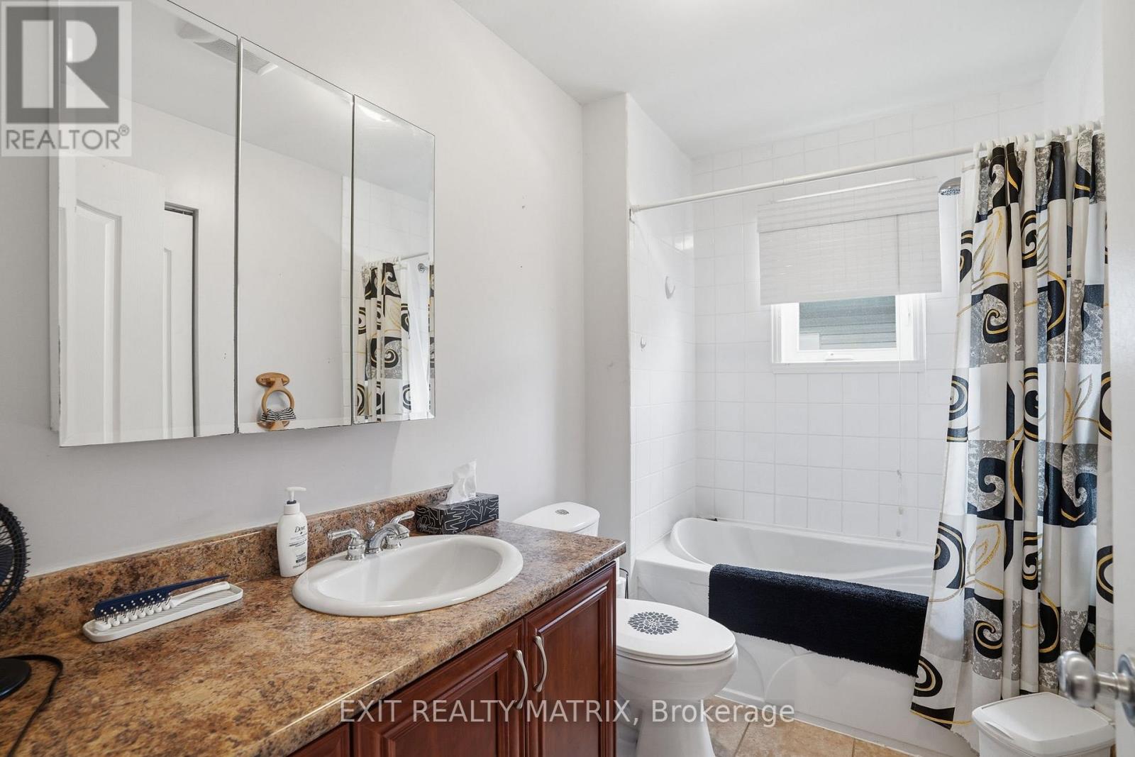 311 NELSON STREET - 24