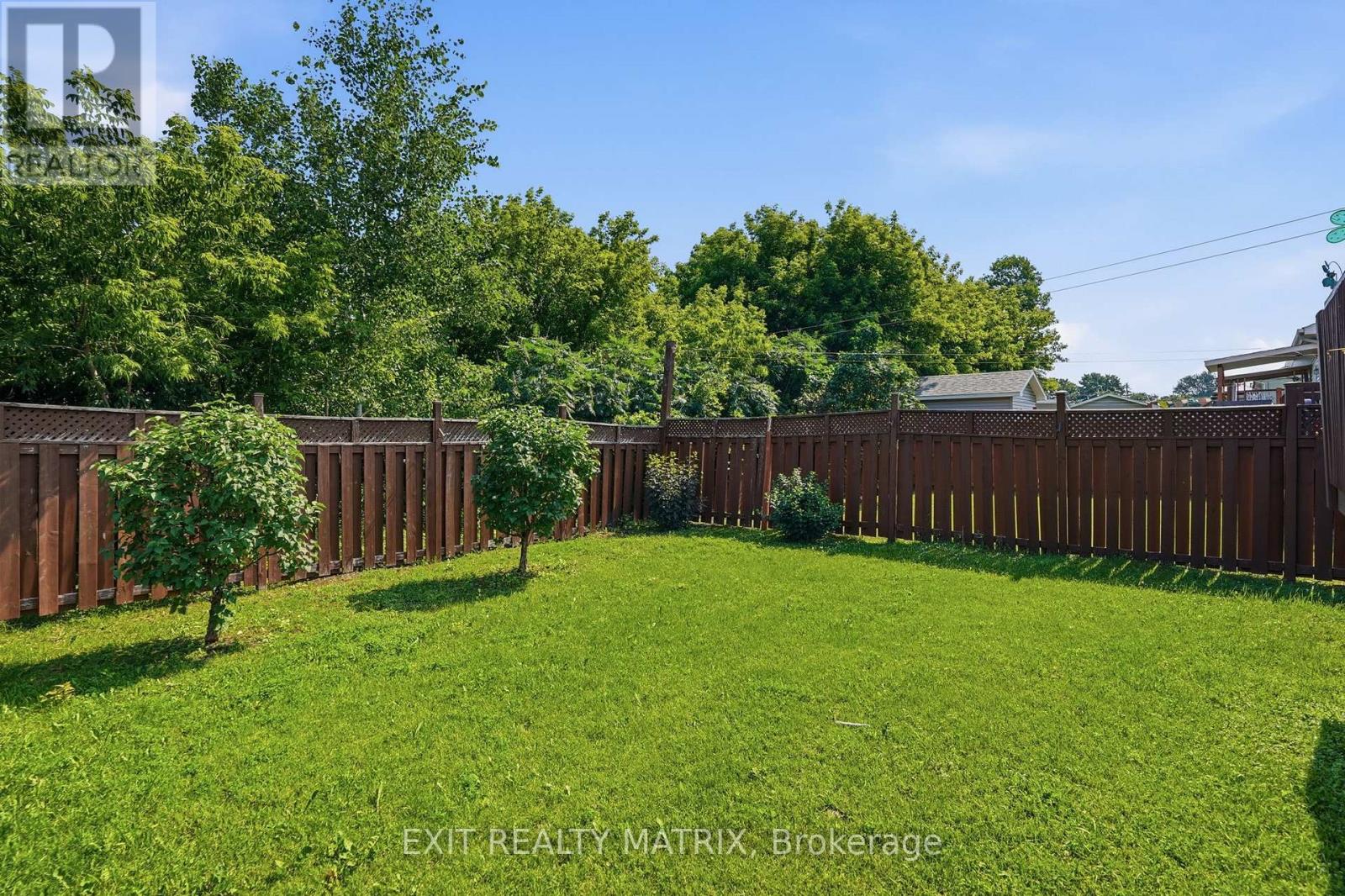 311 NELSON STREET - 4