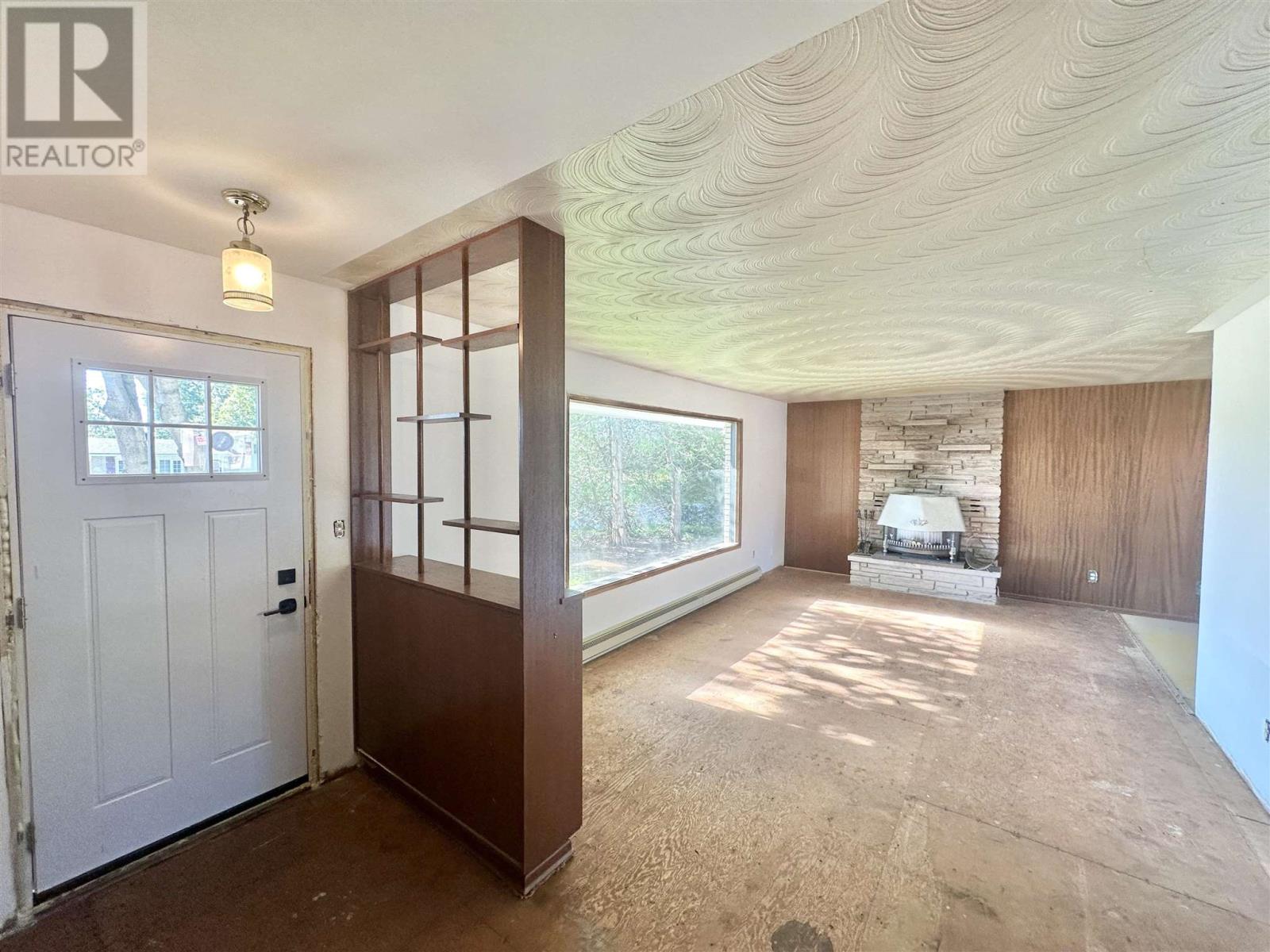 70 LaSalle CT - 14