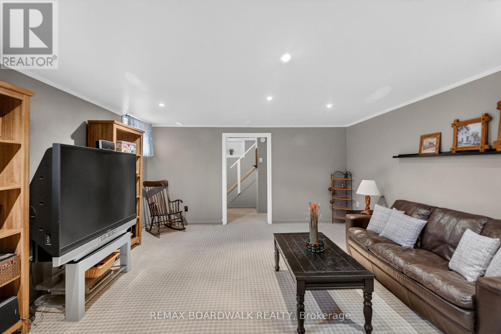 6963 MARCO STREET - 40